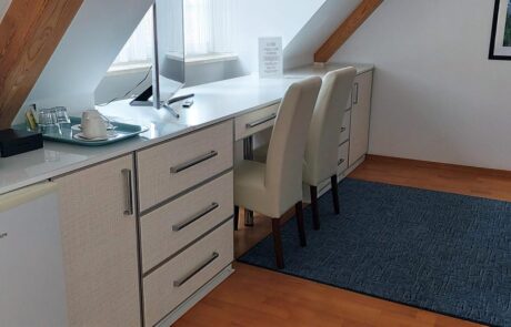 Budynek A-Pokój-8 (2)